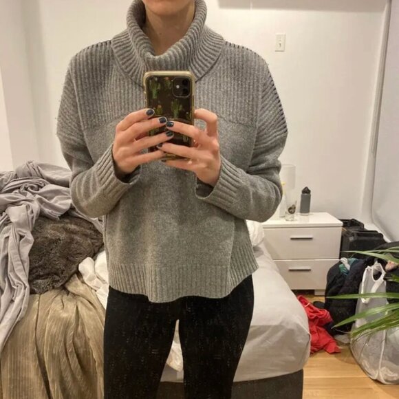 Jason Wu Sweater Wool Contrast Stitch Turtle Neck Cropped (Shrunken to a Small) - Picture 9 of 16